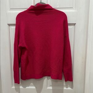 Women's Fushia Sweater